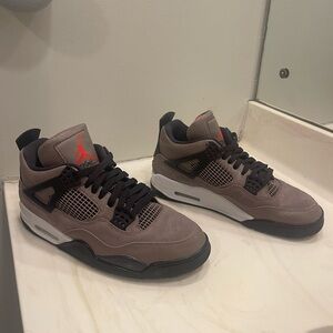 Size 9.5  - Jordan 4 Retro Mid Taupe Haze